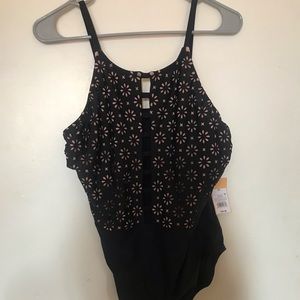 Trendy one-piece bathing suit! New with tags!